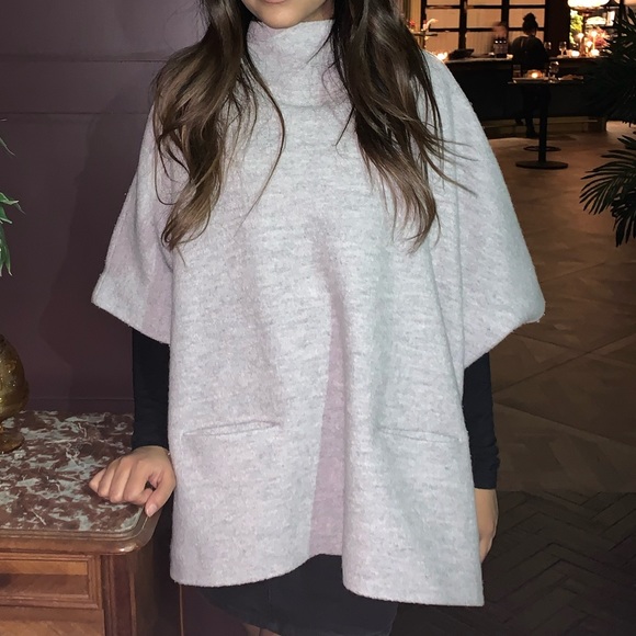 Oversized Coat - Picture 1 of 7